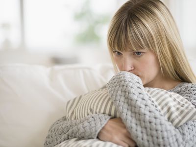 A woman experiencing symptoms of panic disorder